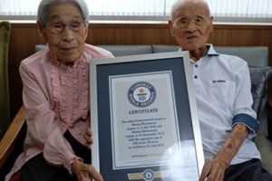 Cặp vợ chồng già nhất thế giới tiết lộ bí quyết 80 năm hạnh phúc